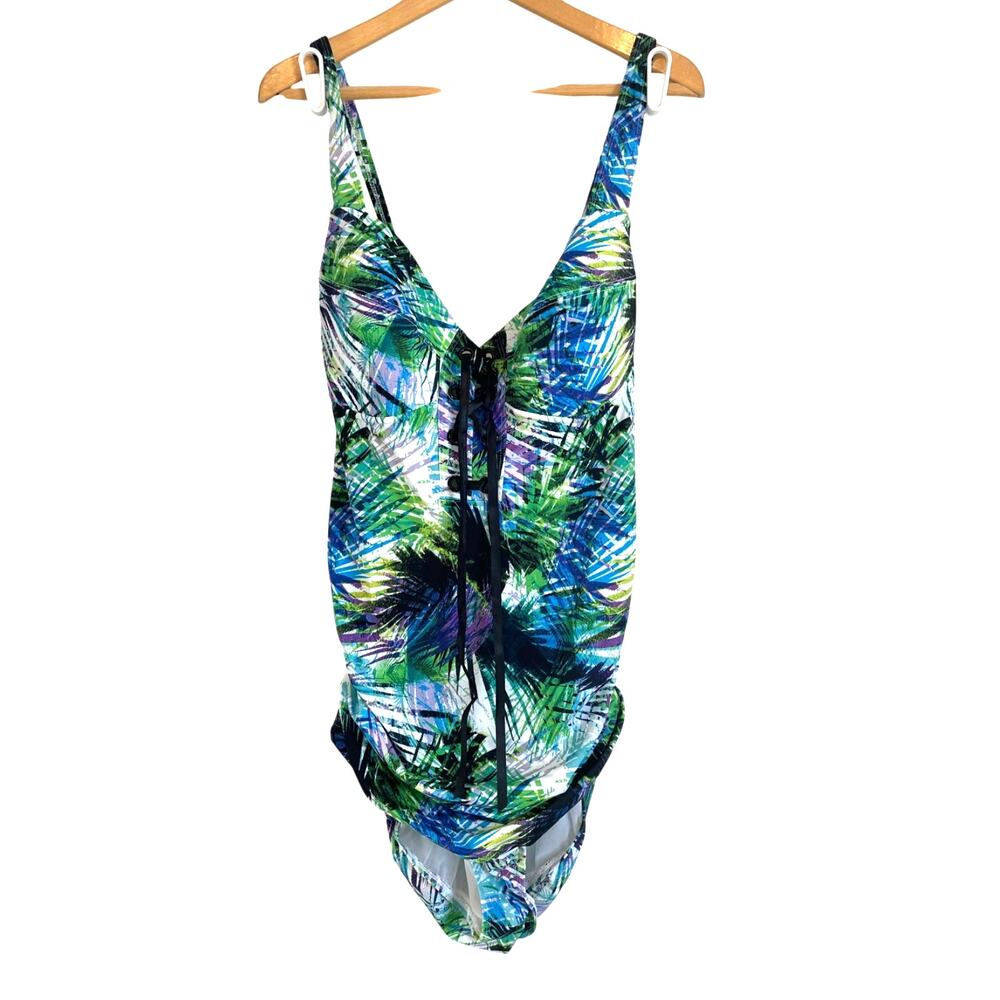Torrid tropical one piece swimsuit green black built in bra wireless Size 4X